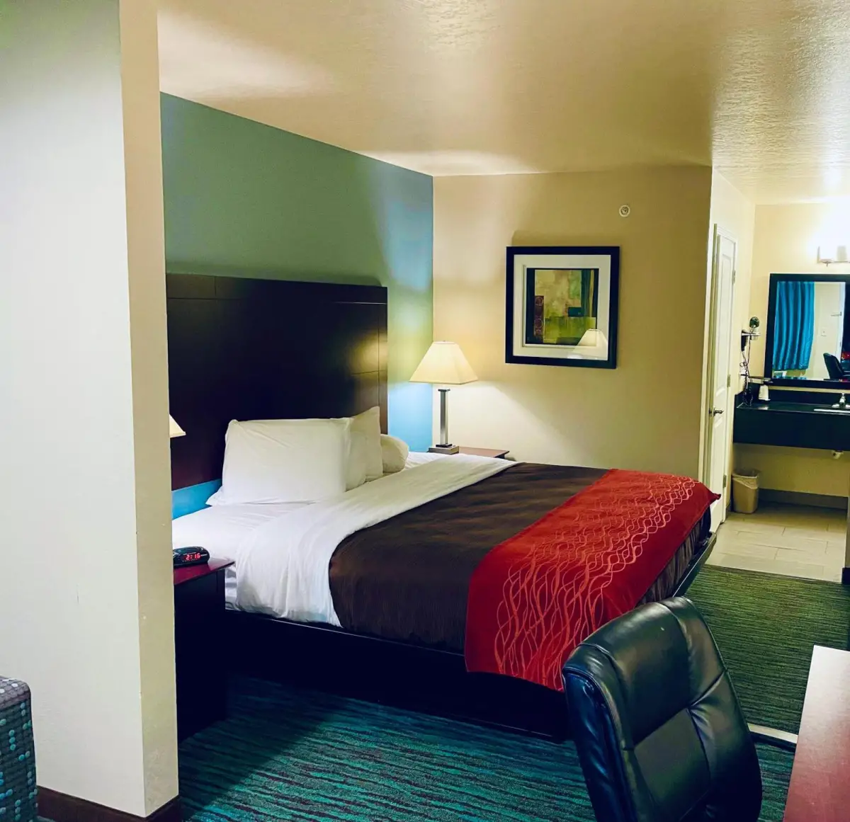 Garden Inn and Suites 5